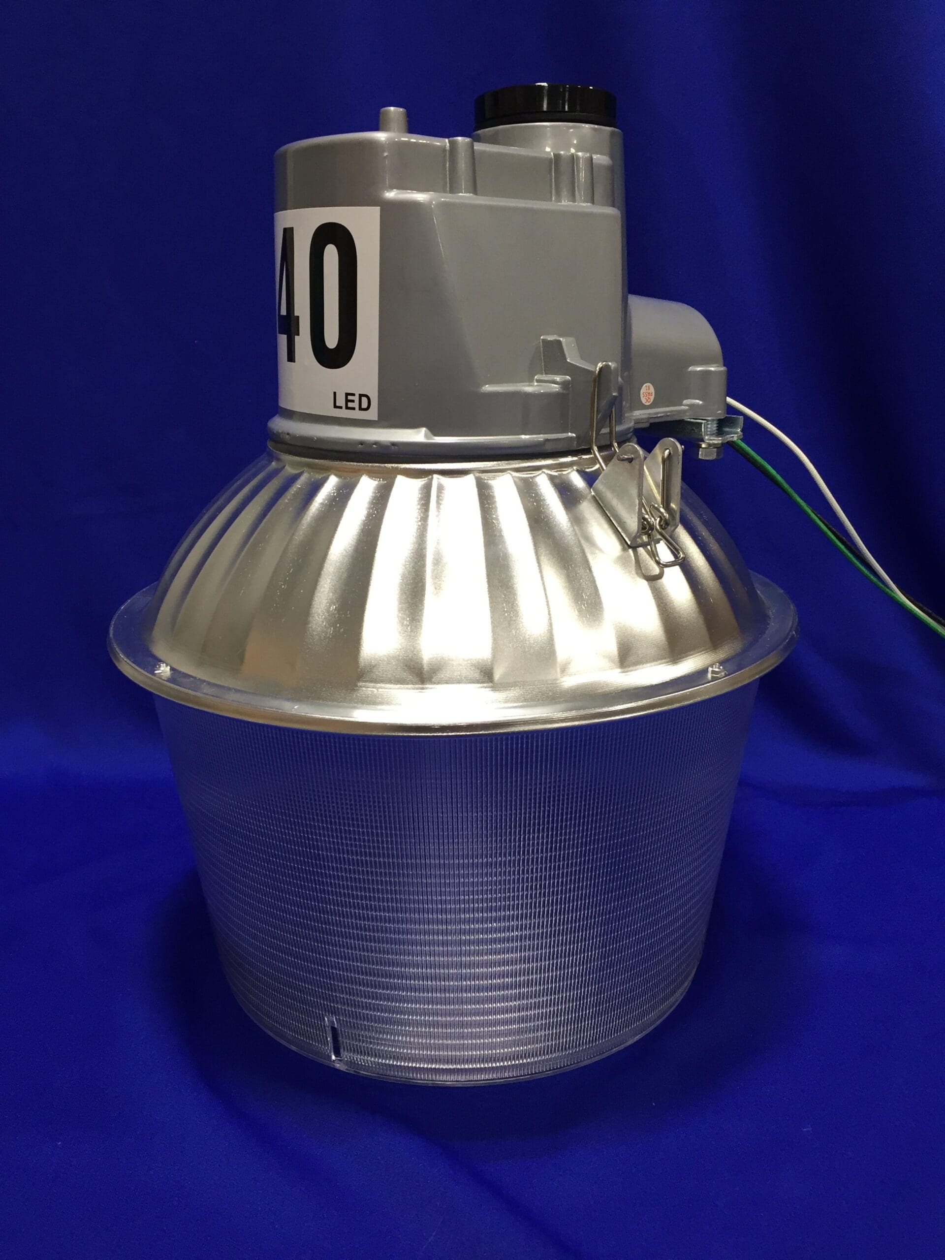 D2D AREA LUMINAIRE